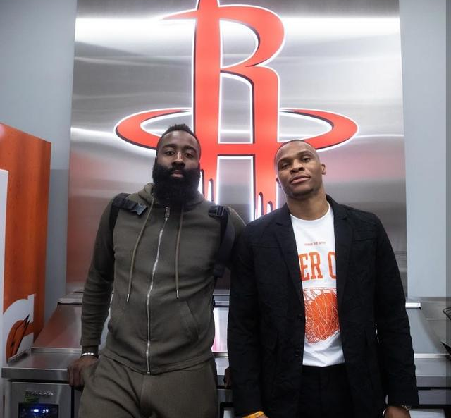 的关键空间 的关键空间